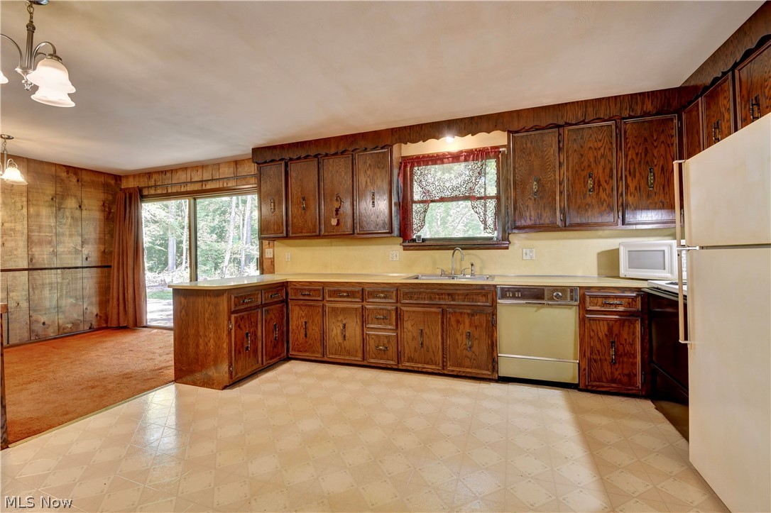 33111 Township Road 490 Killbuck OH 44637