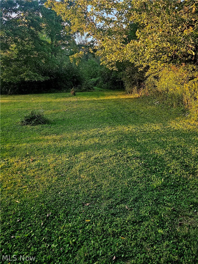 15282 Leroy Road Thompson OH 44086