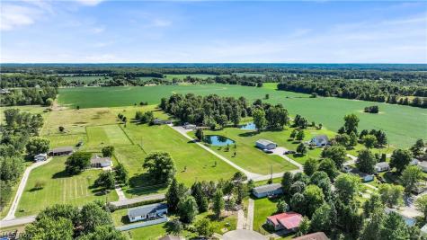 468 Stallion Court Lagrange OH 44050