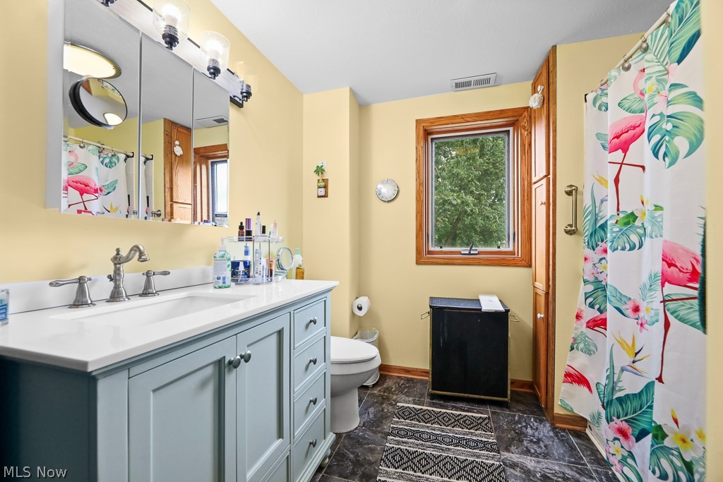 V/l Wilbur Road Medina OH 44256