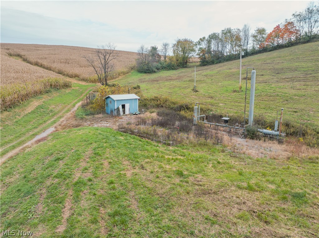 7733 Elliott Road Newcomerstown OH 43832