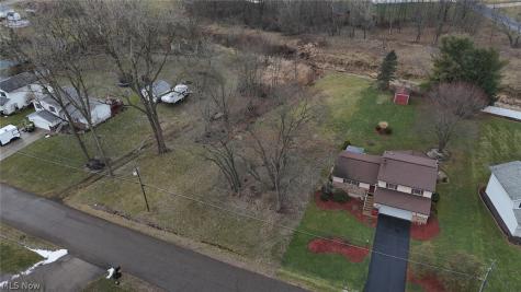 4707 Eastland Avenue Louisville OH 44641