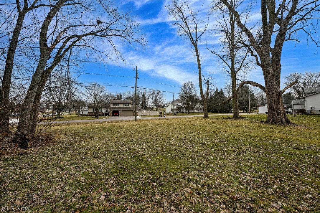 4707 Eastland Avenue Louisville OH 44641