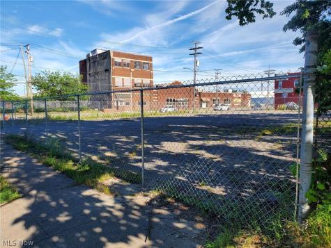 V/l E 140th Street Cleveland OH 44110