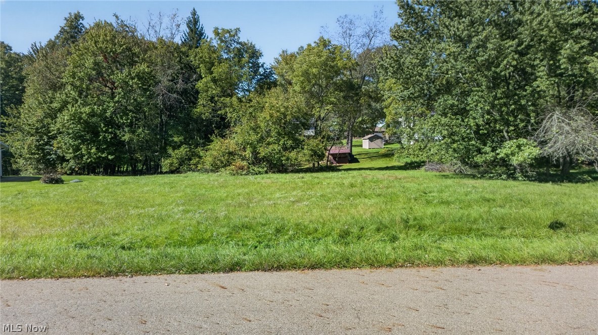 William Penn Avenue NE Hartville OH 44632