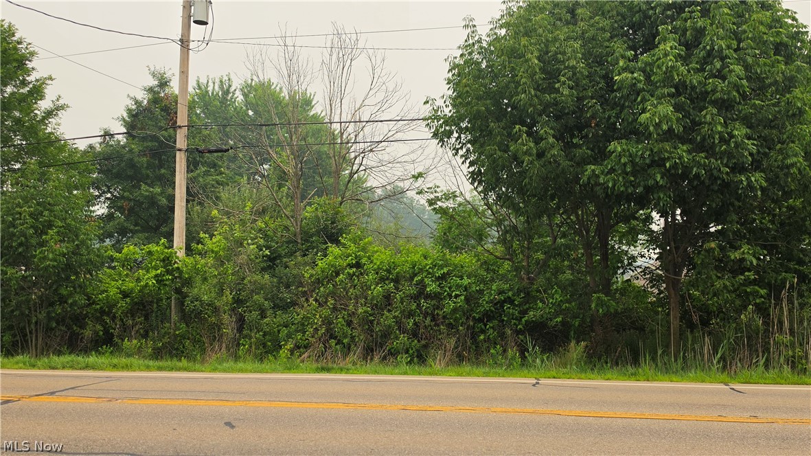 E Calla Road Poland OH 44514