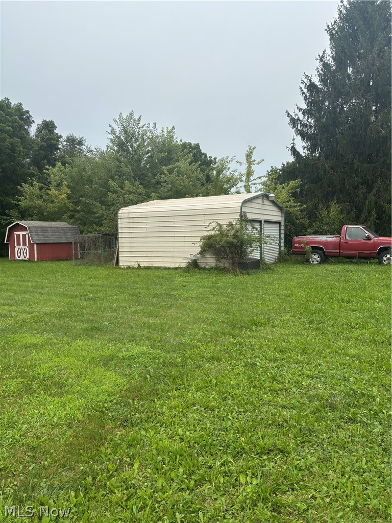5138 Ford Street Louisville OH 44641