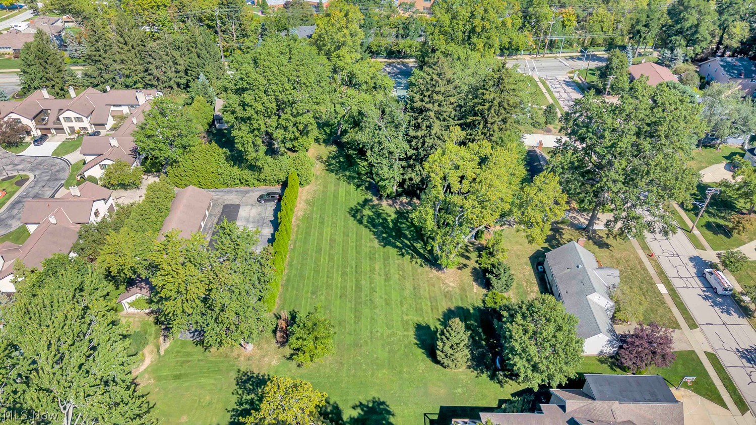 22423 Detroit Road Rocky River OH 44116