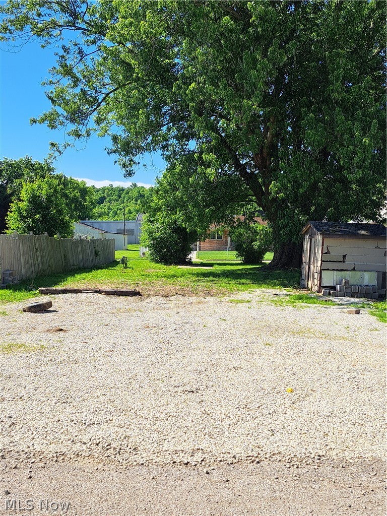 1413 Beckett Avenue Cambridge OH 43725