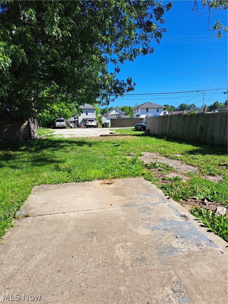 1413 Beckett Avenue Cambridge OH 43725