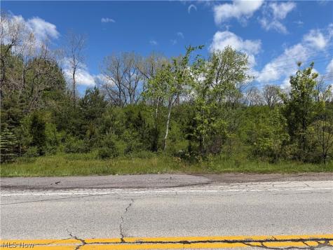 1055 W Edgerton Road Broadview Heights OH 44147