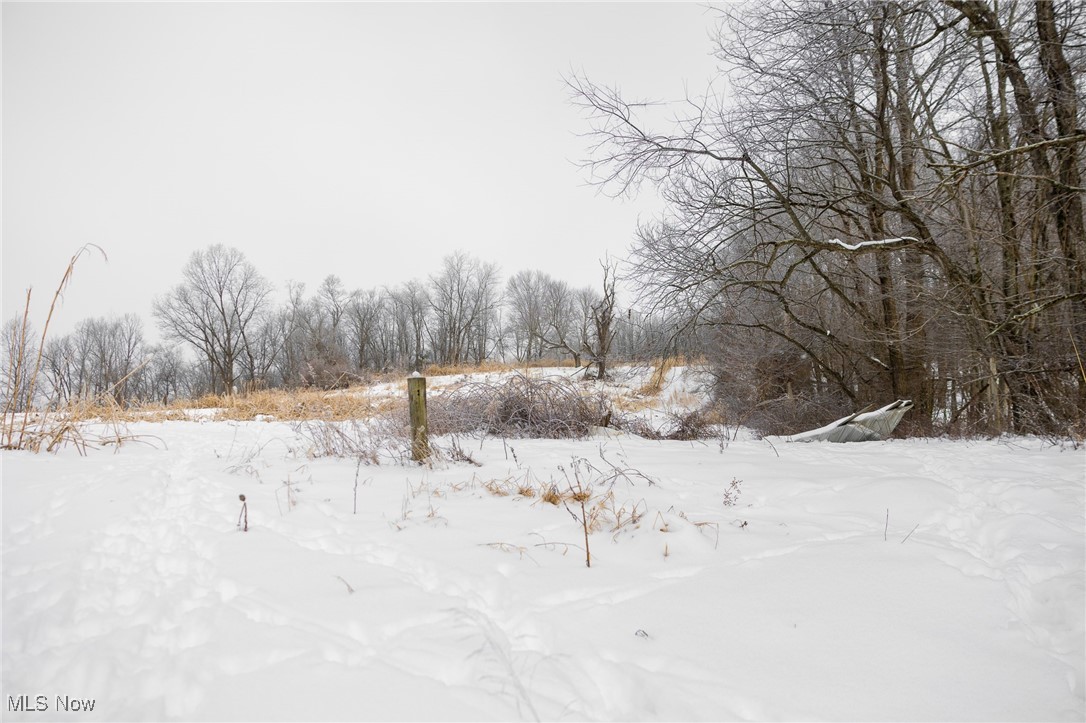 SW Harmony Valley Road Newcomerstown OH 43832