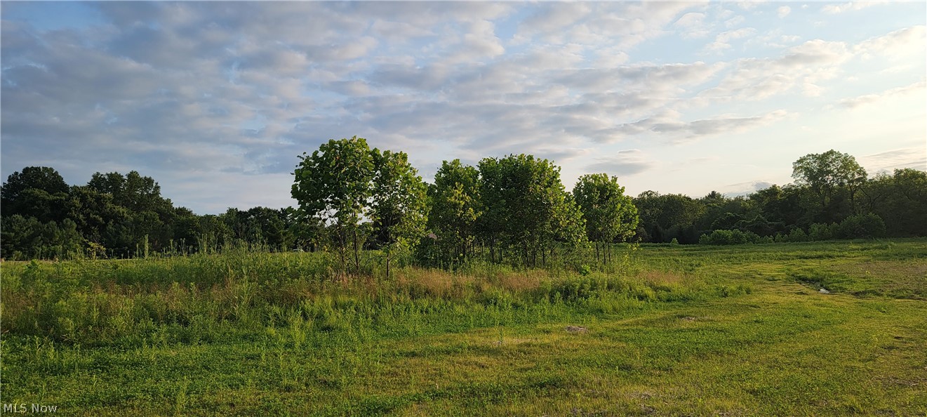 Ville 2 Hidden Ridge Road North Royalton OH 44133