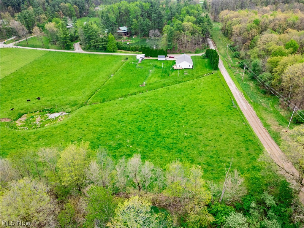 14655 Township Road 213 Lakeville OH 44638