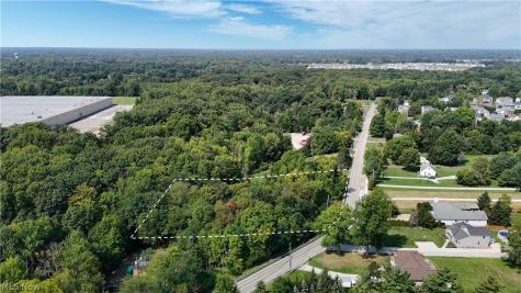22493 Westwood Drive Strongsville OH 44149