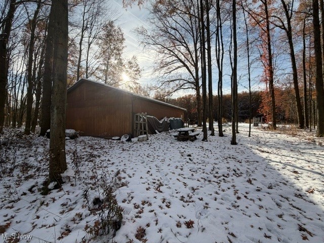 5834 Downs Road NW Warren OH 44481