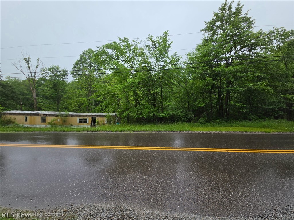 2799 Johnstown Road NE Dover OH 44622
