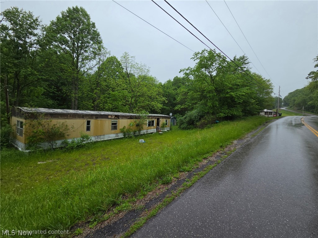 2799 Johnstown Road NE Dover OH 44622