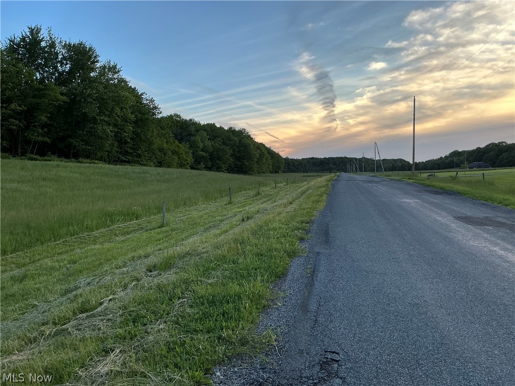 5326 Yackey Drive NW Strasburg OH 44680