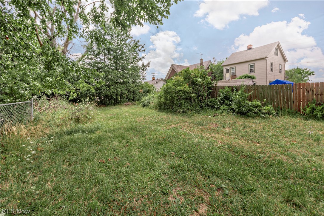 14816 Lotus Drive Cleveland OH 44128