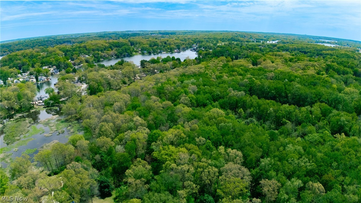 V/l Surfside Drive Coventry OH 44319