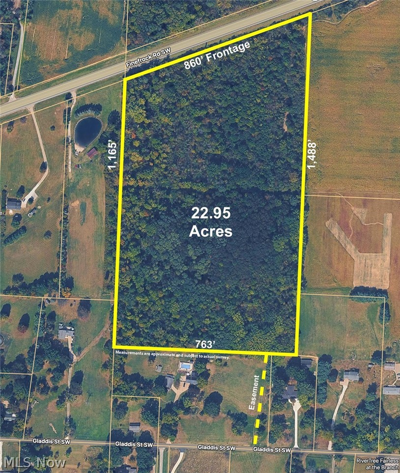 Gladdis Street SW Massillon OH 44647