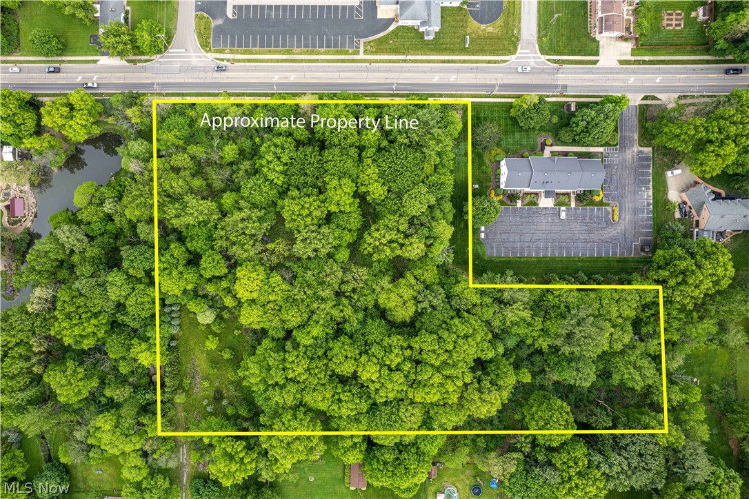 196 N Broad Street Canfield OH 44406