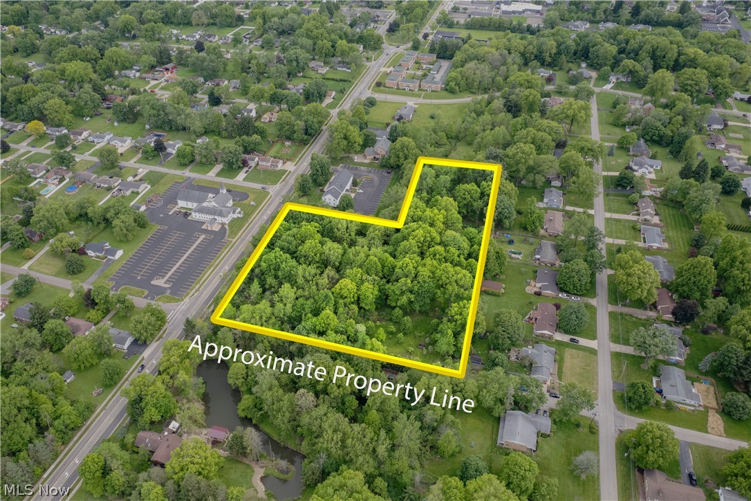 196 N Broad Street Canfield OH 44406