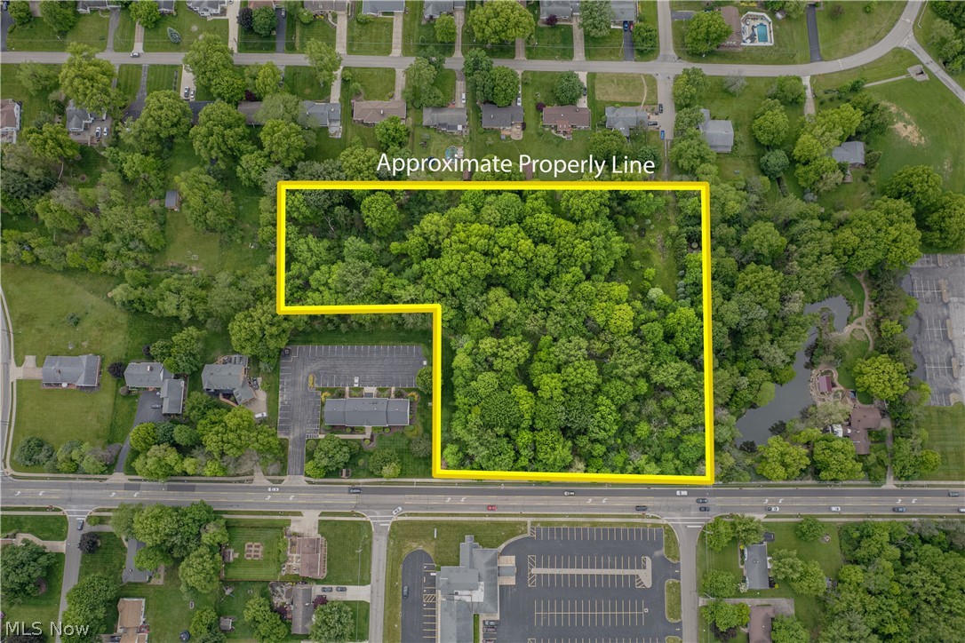 196 N Broad Street Canfield OH 44406