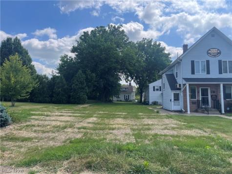 423 N Market Street Wooster OH 44691