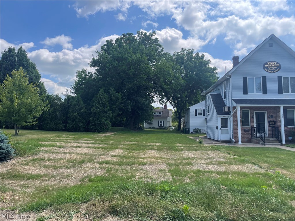 423 N Market Street Wooster OH 44691
