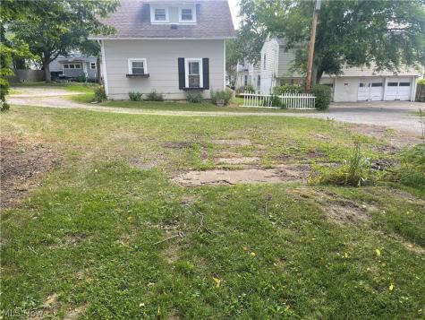 423 N Market Street Wooster OH 44691
