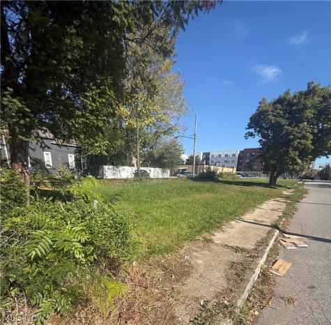 5129 Dolloff Road Cleveland OH 44127