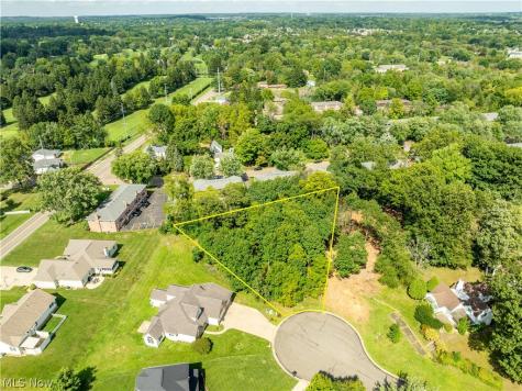 3618 Rowland Avenue NE Canton OH 44714