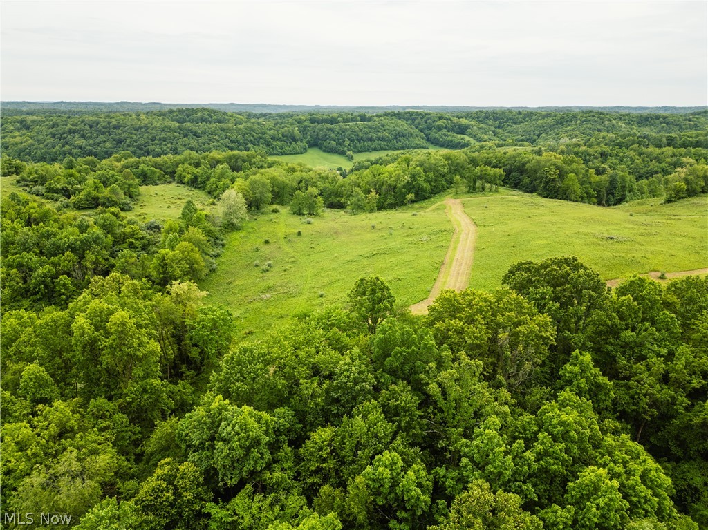 Edie Hill Road Uhrichsville OH 44683