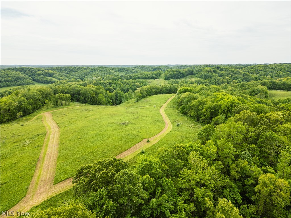 Edie Hill Road Uhrichsville OH 44683