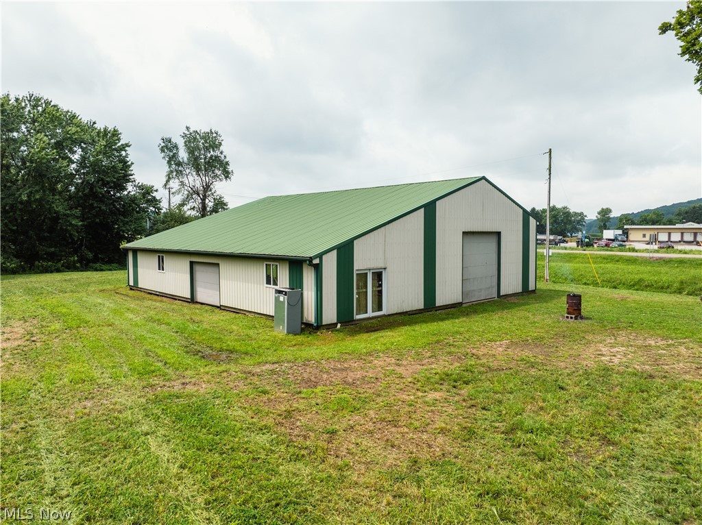 23846 State Route 93 Fresno OH 43824