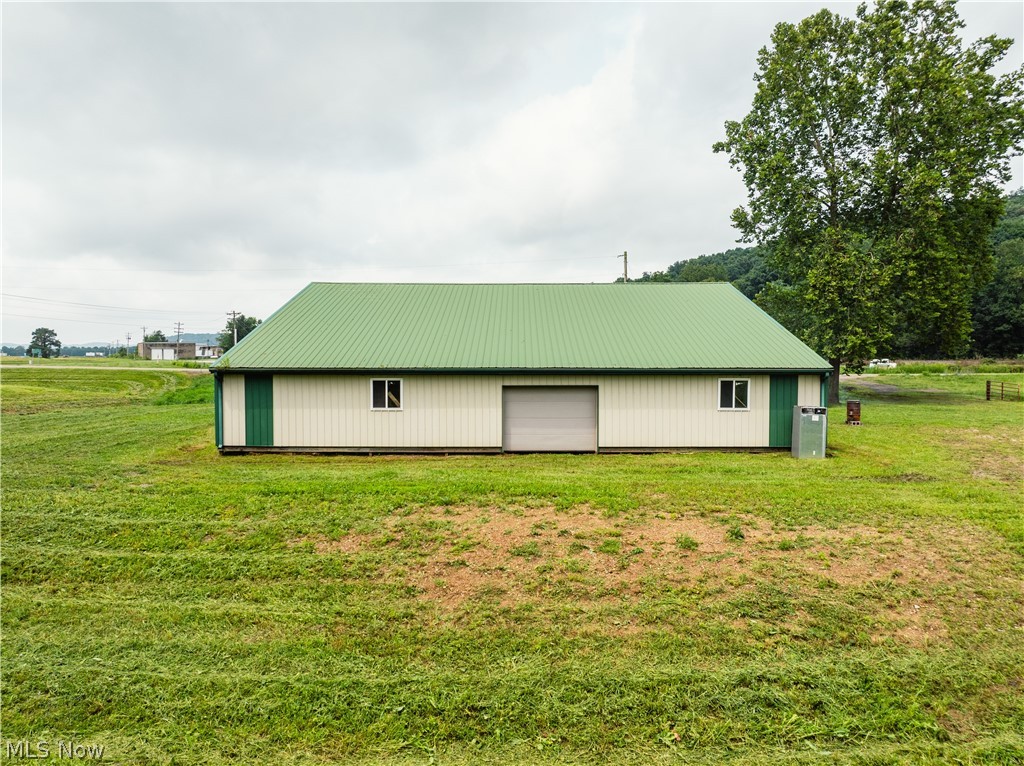23846 State Route 93 Fresno OH 43824