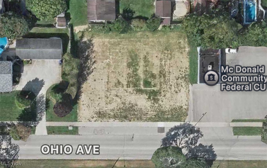 412 Ohio Avenue Mcdonald OH 44437