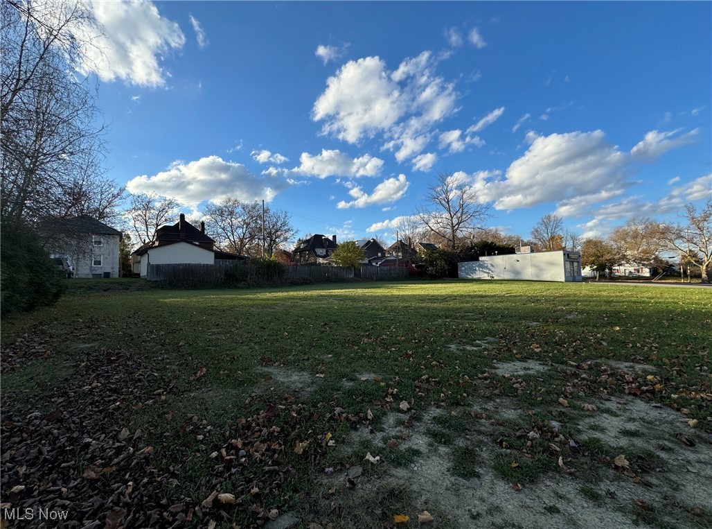 412 Ohio Avenue Mcdonald OH 44437