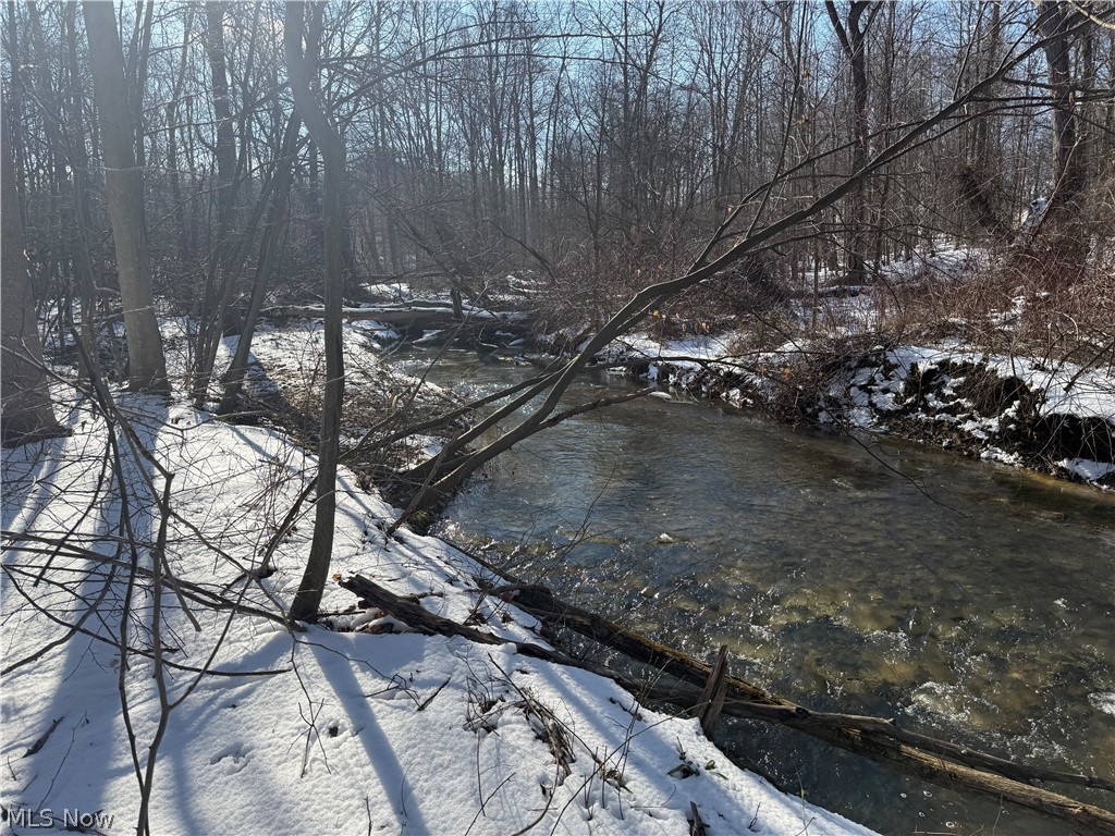 3117 Sweet Road Conneaut OH 44030