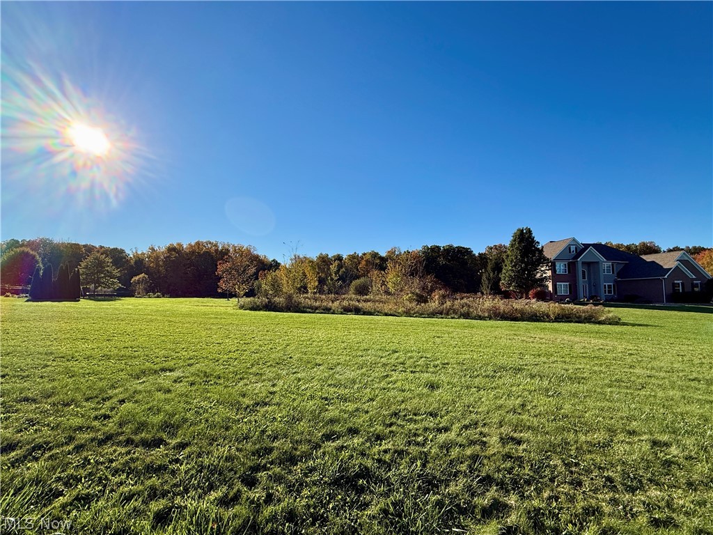Abbington Drive Canfield OH 44406