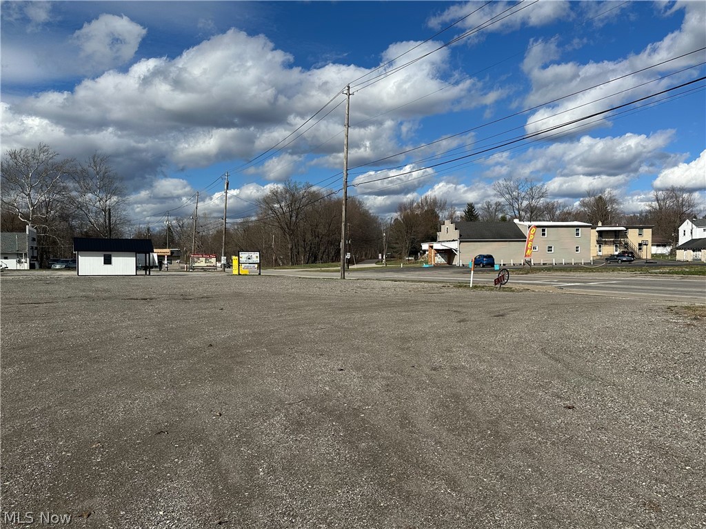 3405 Mahoning Avenue NW Warren OH 44483
