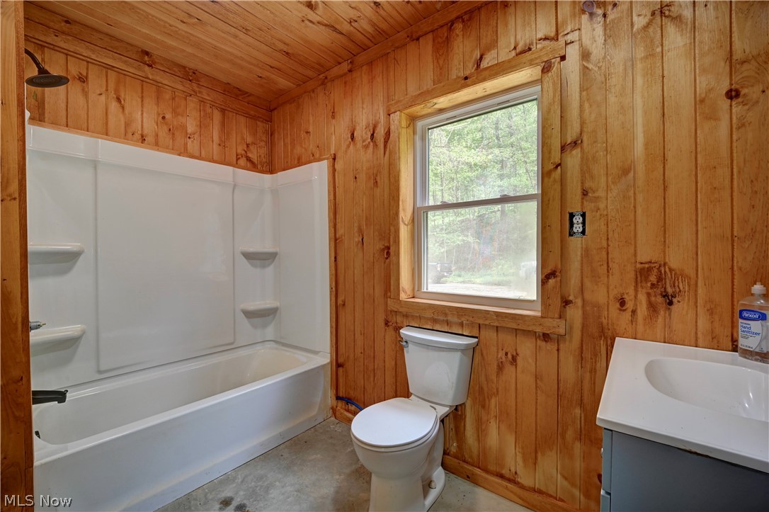 Township Road 423 Walhonding OH 43843