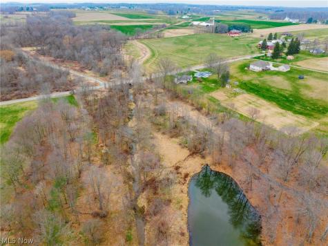 Pigeon Run Avenue SW Navarre OH 44662