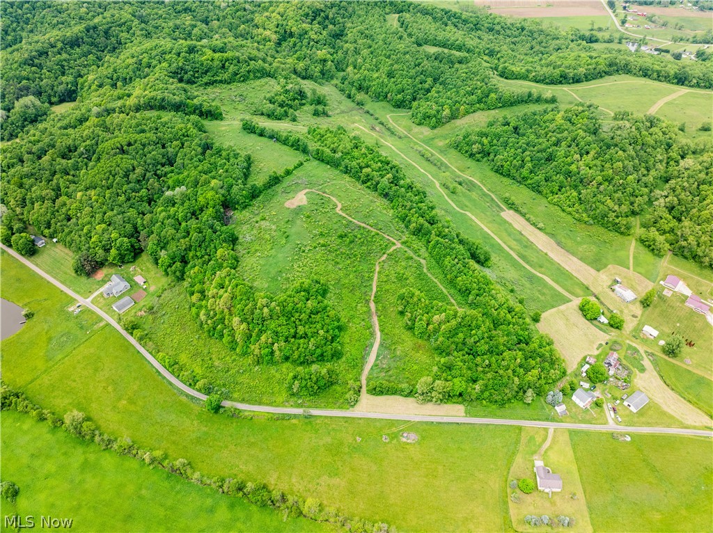 Barkley Road Uhrichsville OH 44683