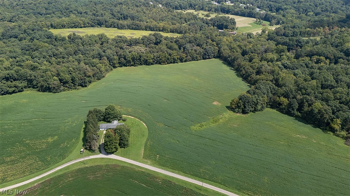 1498 Luby Lane Zanesville OH 43701