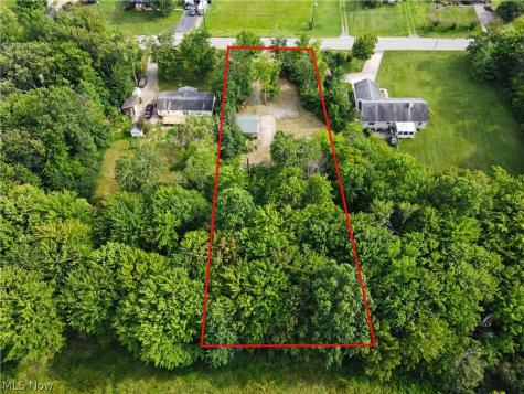 806 W Ohio Avenue Sebring OH 44672