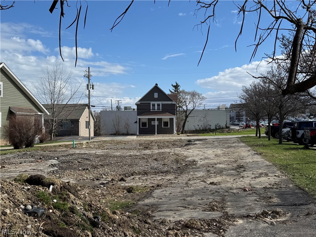1260 Smith Court Rocky River OH 44116