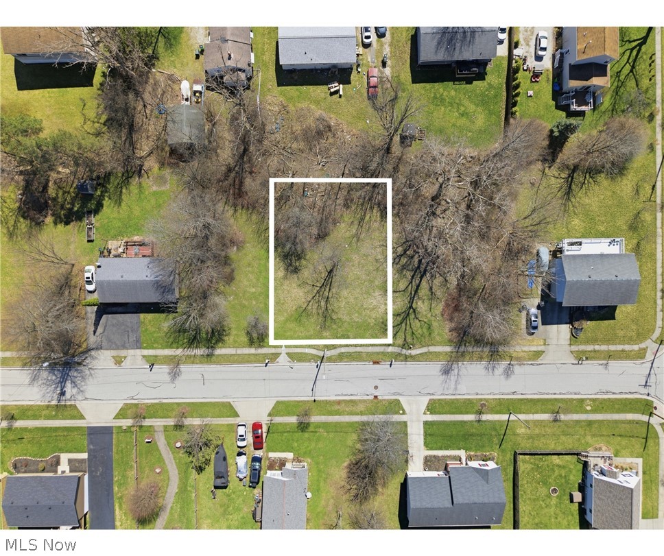 2048 Buchtel Street Twinsburg OH 44087